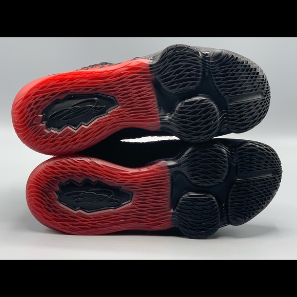 Nike LeBron 17 Infrared Size 9 BQ3177-006 - Picture 5 of 6